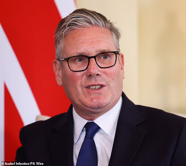 Starmer’s Diplomatic Tightrope: UK "Not Involved" in Shock Maduro Capture as PM Seeks Urgent Talks with Trump